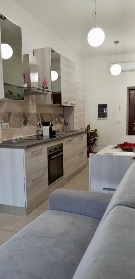 Profumo Di Sale Apartment Каляри Екстериор снимка
