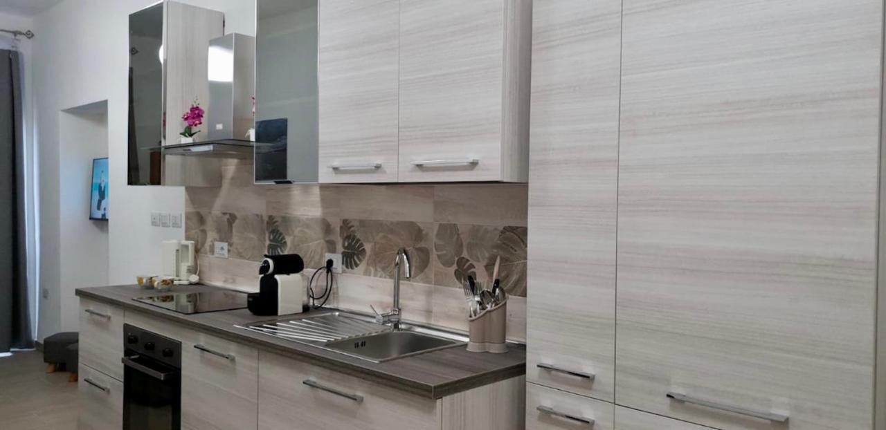 Profumo Di Sale Apartment Каляри Екстериор снимка